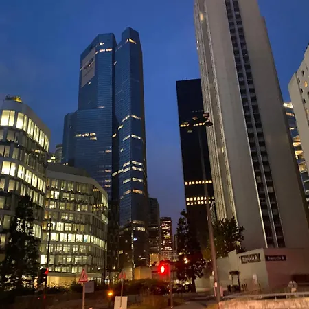 Appartement Paris La Defense Metro L1/Rer A Courbevoie Exterior photo