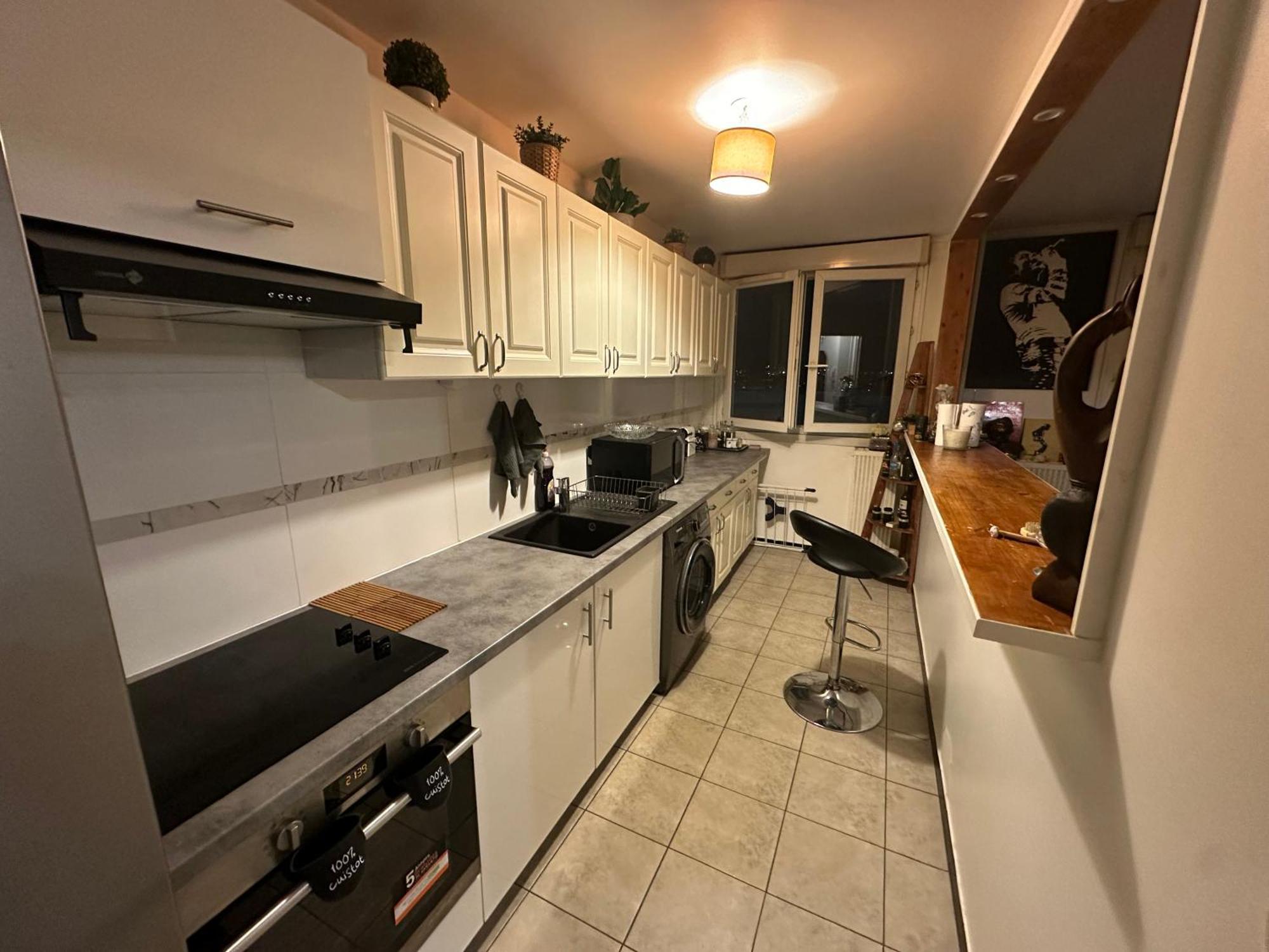 Paris La Defense Metro L1/rer A Apartment *
